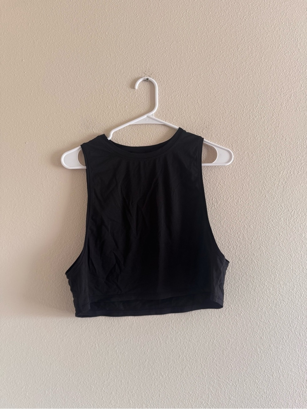 Lululemon Black Sleeveless Crop Tank Top
